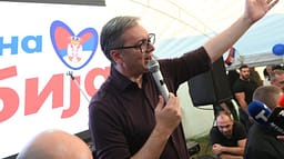 Vuçiq i rikthehet idesë së çmendur për Ujmanin: Po e shqyrtojmë ndryshimin e rrjedhës së Ibrit, pasi po e maltretojnë popullin tonë Vuçiq i rikthehet idesë së çmendur për Ujmanin: Po e shqyrtojmë ndryshimin e rrjedhës së Ibrit, pasi po e maltretojnë popullin tonë
