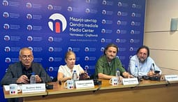 Gazetarët ankohen për presion pas arrestimit të drejtorëve të institucioneve serbe në Kosovë Gazetarët ankohen për presion pas arrestimit të drejtorëve të institucioneve serbe në Kosovë