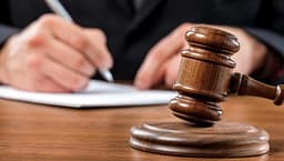 Dallaveret me patent shoferë – Ngritet aktakuzë ndaj 12 personave Dallaveret me patent shoferë – Ngritet aktakuzë ndaj 12 personave