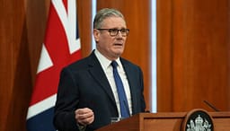 Starmer përballet me ditën e tij më të vështirë Starmer përballet me ditën e tij më të vështirë