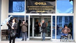 Fondi Pensional: Pensionet janë të sigurta, nuk ka rrezik për pagesat dhe shërbimet shëndetësore Fondi Pensional: Pensionet janë të sigurta, nuk ka rrezik për pagesat dhe shërbimet shëndetësore
