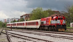 Pas vdekjes së gruas që u godit nga treni, Trainkos anulon linjat Pejë-Prishtinë Pas vdekjes së gruas që u godit nga treni, Trainkos anulon linjat Pejë-Prishtinë
