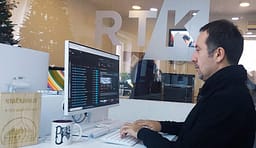 Rilind Gërvalla rizgjedhet U.D i drejtorit të RTK, AGK: Jemi të zhgënjyer, duhej të caktohej një person me integritet dhe apolitik Rilind Gërvalla rizgjedhet U.D i drejtorit të RTK, AGK: Jemi të zhgënjyer, duhej të caktohej një person me integritet dhe apolitik
