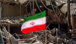 Irani njofton përparim në bisedimet me Omanin për menaxhimin e Ngushticës së Hormuzit Irani njofton përparim në bisedimet me Omanin për menaxhimin e Ngushticës së Hormuzit