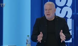 Baton Haxhiu: Osmani duhej të garonte e vetme, jo me gjetë strehë diku, këta janë njerëzit e guximshëm Baton Haxhiu: Osmani duhej të garonte e vetme, jo me gjetë strehë diku, këta janë njerëzit e guximshëm