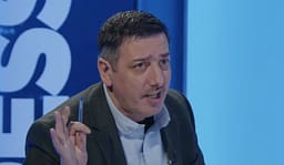 Valon Syla: Na e dijmë që s’i kanë numrat, te AAK-ja është çelësi Valon Syla: Na e dijmë që s’i kanë numrat, te AAK-ja është çelësi