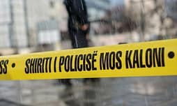 Personi që u plagos mbrëmë me armë zjarri në Prishtinë, rasti hetohet si “vrasje e rëndë në tentativë” Personi që u plagos mbrëmë me armë zjarri në Prishtinë, rasti hetohet si “vrasje e rëndë në tentativë”
