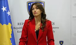 Dështon mbledhja e “Kryesisë së Kuvendit” , “Kryetares” Haxhiu i shkon veç Emilja Rexhepi Dështon mbledhja e “Kryesisë së Kuvendit” , “Kryetares” Haxhiu i shkon veç Emilja Rexhepi