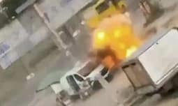 Sulmi me dron ndaj shitësit të perimeve në Kherson, 52-vjeçari rrëfen momentin se si i shpëtoi dronit rus Sulmi me dron ndaj shitësit të perimeve në Kherson, 52-vjeçari rrëfen momentin se si i shpëtoi dronit rus