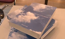 Në librarinë “Dukagjini” promovohet libri “Welcome to This Moment” i autores Likana Cana Në librarinë “Dukagjini” promovohet libri “Welcome to This Moment” i autores Likana Cana