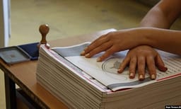 KQZ miraton fletëvotimin për votimin me postë jashtë Kosovës, kështu do të duket KQZ miraton fletëvotimin për votimin me postë jashtë Kosovës, kështu do të duket