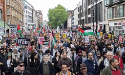 Londra nën masa të rrepta sigurie, mijëra qytetarë kundër Starmer Londra nën masa të rrepta sigurie, mijëra qytetarë kundër Starmer