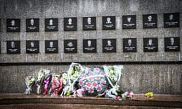 YIHR: Serbia mohoi mbi 110 herë krimet e luftës – përfshirë masakrën e Reçakut, Srebrenicën dhe rrethimin e Sarajevës YIHR: Serbia mohoi mbi 110 herë krimet e luftës – përfshirë masakrën e Reçakut, Srebrenicën dhe rrethimin e Sarajevës