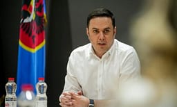 Abdixhiku: Me 1 miliard euro të djegura në rrymë do të mund të bënim termocentralin e ri me gaz Abdixhiku: Me 1 miliard euro të djegura në rrymë do të mund të bënim termocentralin e ri me gaz
