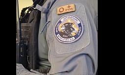 Me asistimin e FBI-së, arrestohen tre persona të dyshuar për krim të organizuar dhe financim të terrorizmit Me asistimin e FBI-së, arrestohen tre persona të dyshuar për krim të organizuar dhe financim të terrorizmit