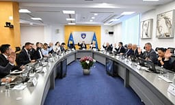 Qeveria në detyrë mban mbledhje elektronike, ndan 1.4 milionë euro për pakon e Ringjalljes Ekonomike Qeveria në detyrë mban mbledhje elektronike, ndan 1.4 milionë euro për pakon e Ringjalljes Ekonomike