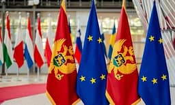 Analisti kroat: Vuçiq po përpiqet ta destabilizojë Podgoricën dhe ta frenojë rrugën e saj drejt BE-së Analisti kroat: Vuçiq po përpiqet ta destabilizojë Podgoricën dhe ta frenojë rrugën e saj drejt BE-së