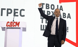 Kongresi i LSDM-së, Filipçe: Nuk kemi më kohë për të humbur, qeveria nuk duhet ta mbajë peng vendin nga rruga drejt BE-së Kongresi i LSDM-së, Filipçe: Nuk kemi më kohë për të humbur, qeveria nuk duhet ta mbajë peng vendin nga rruga drejt BE-së