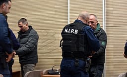 Mbahet seanca gjyqësore për të akuzuarit për sulmin terrorist në Ibër-Lepenc Mbahet seanca gjyqësore për të akuzuarit për sulmin terrorist në Ibër-Lepenc
