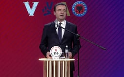 Kurti shpalos programin, përmend edhe plane graduale për pagën e 14 Kurti shpalos programin, përmend edhe plane graduale për pagën e 14