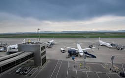 Subvencionimi i aviokompanive nis nga e hëna, raportohet se do t’i fitojnë nga 3-6 euro për secilin mërgimtar Subvencionimi i aviokompanive nis nga e hëna, raportohet se do t’i fitojnë nga 3-6 euro për secilin mërgimtar