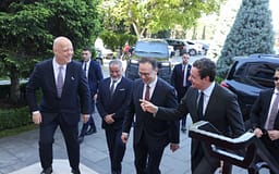 Kurti takohet me investitorët turq në Kosovë Kurti takohet me investitorët turq në Kosovë