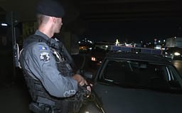 Në Ferizaj arrestohet 28-vjeçari i kërkuar nga gjykata, në aksion edhe NJRSH Në Ferizaj arrestohet 28-vjeçari i kërkuar nga gjykata, në aksion edhe NJRSH
