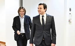 Pas takimit të dytë Kurti-Abdixhiku, në LVV nisin sulmet ndaj LDK-së: Dëshirojnë përsëri zgjedhje Pas takimit të dytë Kurti-Abdixhiku, në LVV nisin sulmet ndaj LDK-së: Dëshirojnë përsëri zgjedhje