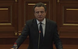 Ndërpritet seanca konstituive, Kurti nuk propozon kandidat për Kryeparlamentar: Kërkoj kohë shtesë per bisedime Ndërpritet seanca konstituive, Kurti nuk propozon kandidat për Kryeparlamentar: Kërkoj kohë shtesë per bisedime