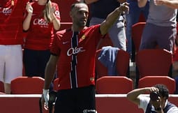 Muriqi më afër Galatasarayt, Buruk kontakton me “Piratin” Muriqi më afër Galatasarayt, Buruk kontakton me “Piratin”