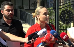 Asamblistë të VV i drejtohen PSRK’së, thonë se kanë marrë një “e mail anonim” që e implikon një “zyrtar të kabinetit të Ramës” Asamblistë të VV i drejtohen PSRK’së, thonë se kanë marrë një “e mail anonim” që e implikon një “zyrtar të kabinetit të Ramës”