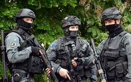 Aksion i gjerë i Prokurorisë Speciale dhe Policisë së Kosovës në disa rajone Aksion i gjerë i Prokurorisë Speciale dhe Policisë së Kosovës në disa rajone