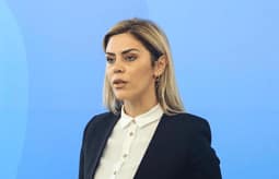 Deliu i reagon ashpër Donika Gërvallës pasi mbrojti Fatos Gecin për deklaratat ku kërkonte burgimin e Thaçit: Po turpëron emrin dhe familjen Deliu i reagon ashpër Donika Gërvallës pasi mbrojti Fatos Gecin për deklaratat ku kërkonte burgimin e Thaçit: Po turpëron emrin dhe familjen
