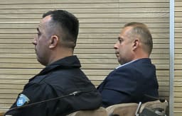 I dërgoi Serbisë dokumente konfidenciale e sekrete, togeri policor Bojan Jevtiq pranon fajësinë për spiunazh I dërgoi Serbisë dokumente konfidenciale e sekrete, togeri policor Bojan Jevtiq pranon fajësinë për spiunazh