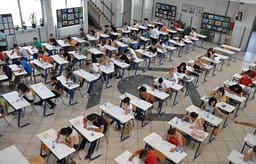 Mbi 18 mijë maturantë i nënshtrohen testit më 20 qershor Mbi 18 mijë maturantë i nënshtrohen testit më 20 qershor