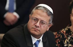 Ministri izraelit: Teherani duhet të digjet sonte Ministri izraelit: Teherani duhet të digjet sonte