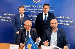 AKP bartë rreth 200 mijë hektarë prona pyjore në Ministrinë e Bujqësisë AKP bartë rreth 200 mijë hektarë prona pyjore në Ministrinë e Bujqësisë