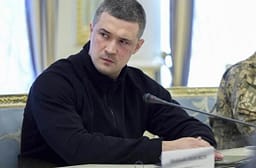 Nga Silicon Valley në frontin ukrainas, ministri 35-vjeçar që po sfidon Putinin Nga Silicon Valley në frontin ukrainas, ministri 35-vjeçar që po sfidon Putinin