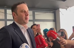 A do ketë takim sot me Kurtin, flet Abdixhiku pas takimit të GP: Më lejoni pak kohë, nuk ka asgjë tjetër A do ketë takim sot me Kurtin, flet Abdixhiku pas takimit të GP: Më lejoni pak kohë, nuk ka asgjë tjetër