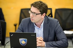 Kosova e dyta në Europë për varfëri, Murati: Jemi duke u rritur më shpejt se të tjerët, arritëm të mos jemi të parët Kosova e dyta në Europë për varfëri, Murati: Jemi duke u rritur më shpejt se të tjerët, arritëm të mos jemi të parët