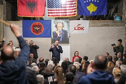 Abdixhiku e Osmani Pobërgjë të Deçanit: Mbështetja për LDK’në po ndihet fort, ishte pritje e jashtëzakonshme Abdixhiku e Osmani Pobërgjë të Deçanit: Mbështetja për LDK’në po ndihet fort, ishte pritje e jashtëzakonshme