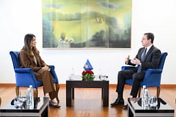 Ish-nënkryetarja e LDK’së i bashkohet kabinetit të Kurtit Ish-nënkryetarja e LDK’së i bashkohet kabinetit të Kurtit