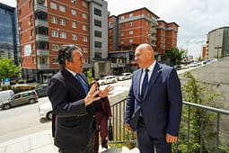 Gjini pret në takim ambasadorin italian: Në këtë udhëkryq politik, mbështetja e aleatëve tanë perëndimorë është jetike Gjini pret në takim ambasadorin italian: Në këtë udhëkryq politik, mbështetja e aleatëve tanë perëndimorë është jetike