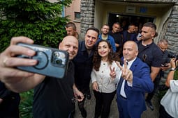 Abdixhiku e Osmani në Podgur: E ndjemë fuqinë e besimit që po rritet gjithandej- Faleminderit për mbështetjen e madhe Abdixhiku e Osmani në Podgur: E ndjemë fuqinë e besimit që po rritet gjithandej- Faleminderit për mbështetjen e madhe
