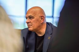 Ardian Gjini e nis javën në Vushtrri, zhvillon takime me biznese dhe të rinjtë Ardian Gjini e nis javën në Vushtrri, zhvillon takime me biznese dhe të rinjtë