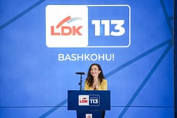 Osmani në Fushë Kosovë: “Ta kthejmë Kosovën në qendër të vendimmarrjes ndërkombëtare” Osmani në Fushë Kosovë: “Ta kthejmë Kosovën në qendër të vendimmarrjes ndërkombëtare”