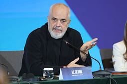 Pronat, problem për integrimin: Rama pranon vështirësitë, Europa kërkon zgjidhje Pronat, problem për integrimin: Rama pranon vështirësitë, Europa kërkon zgjidhje