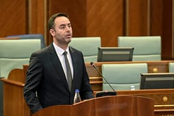 Konjufca për Osmanin: Pse me ia dhënë Kosovës një presidente që do ta godiste qeverinë deri më 2030 Konjufca për Osmanin: Pse me ia dhënë Kosovës një presidente që do ta godiste qeverinë deri më 2030