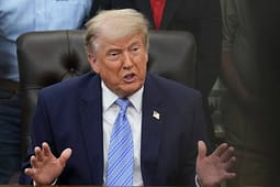 Trump: Të mos ngutemi për marrëveshjejen me Iranin, koha është në anën tonë Trump: Të mos ngutemi për marrëveshjejen me Iranin, koha është në anën tonë