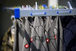 Partitë zvicerane skeptike ndaj rritjes së TVSH-së për shpenzimet e ushtrisë Partitë zvicerane skeptike ndaj rritjes së TVSH-së për shpenzimet e ushtrisë